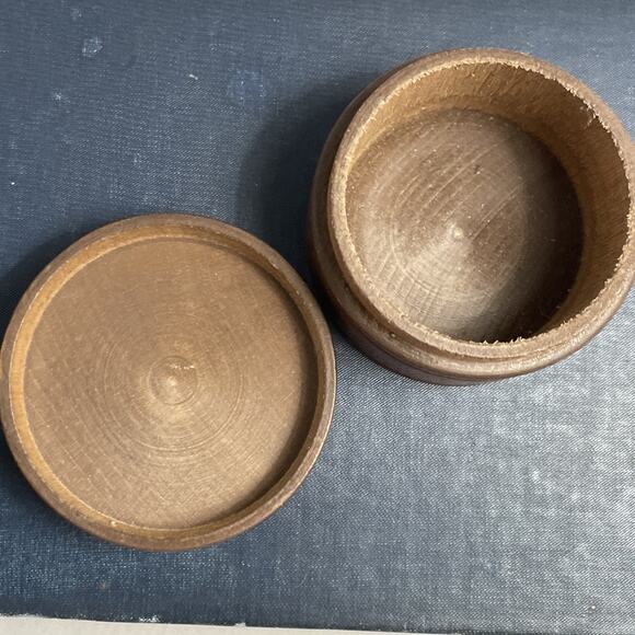 Vintage Trinket Jewelry Box Small Wood Round Hand Painted Floral Boho Rustic - Picture 4 of 5